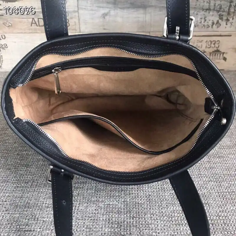 G*u*i bags 1910bb0026