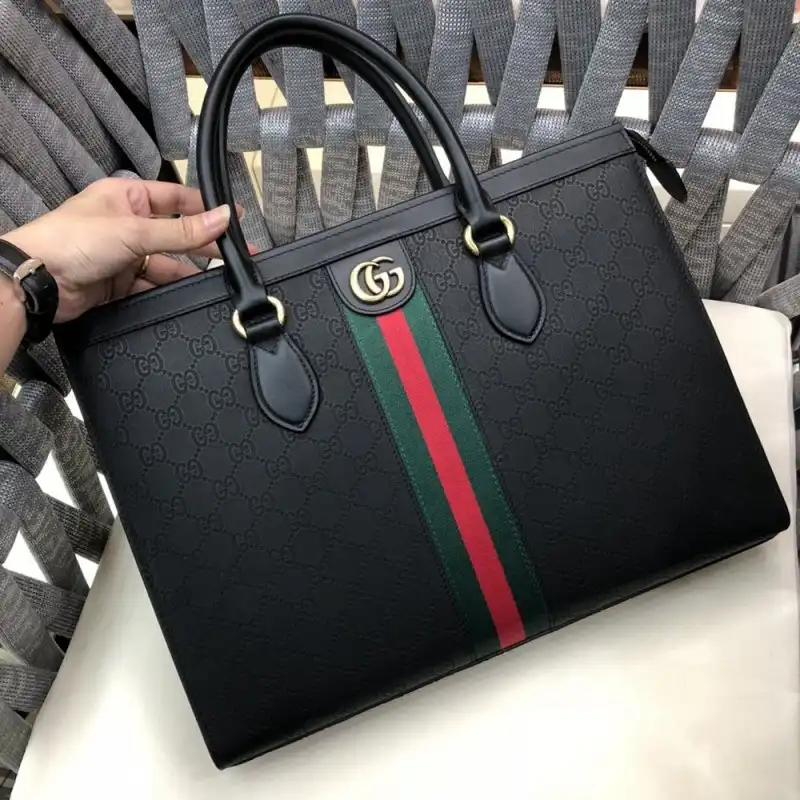 G*u*i bags 1910bb0037