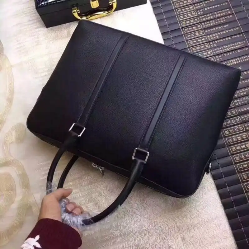 G*u*i bags 1910bb0081