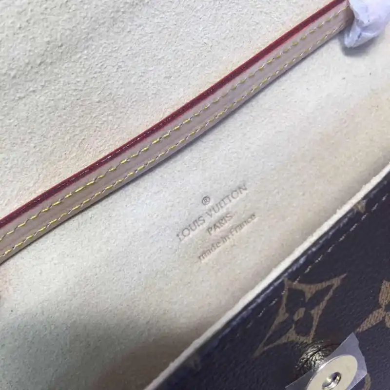 LV Bags 1911B570013