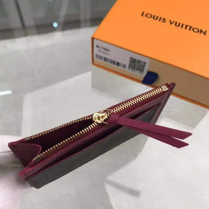 LV Bags 19B570032