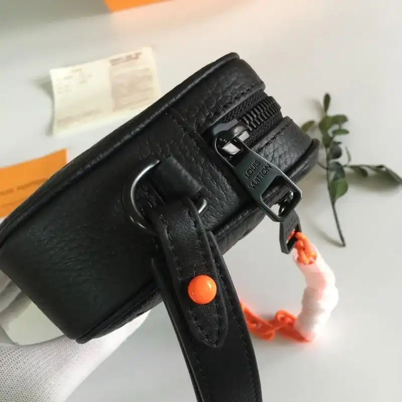 LV Bags 19B570224