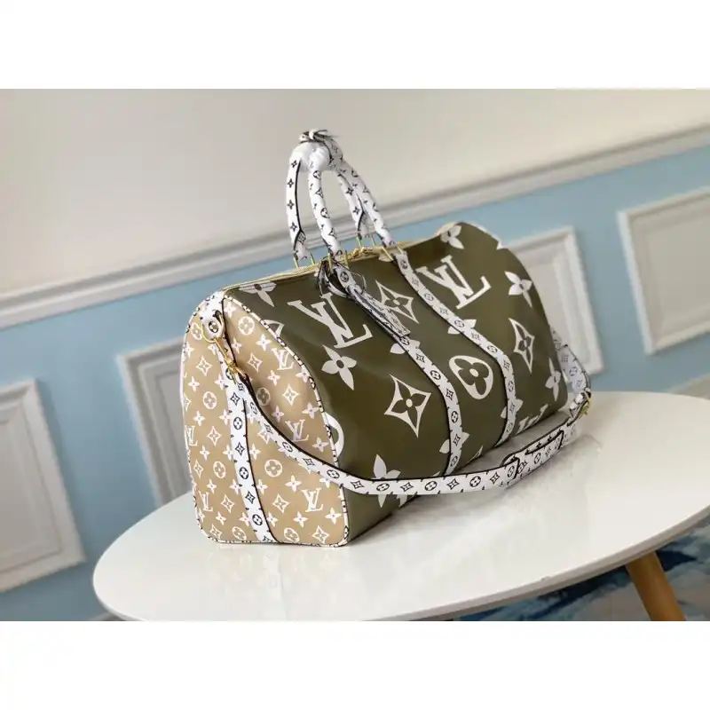 LV Bags 19B570423
