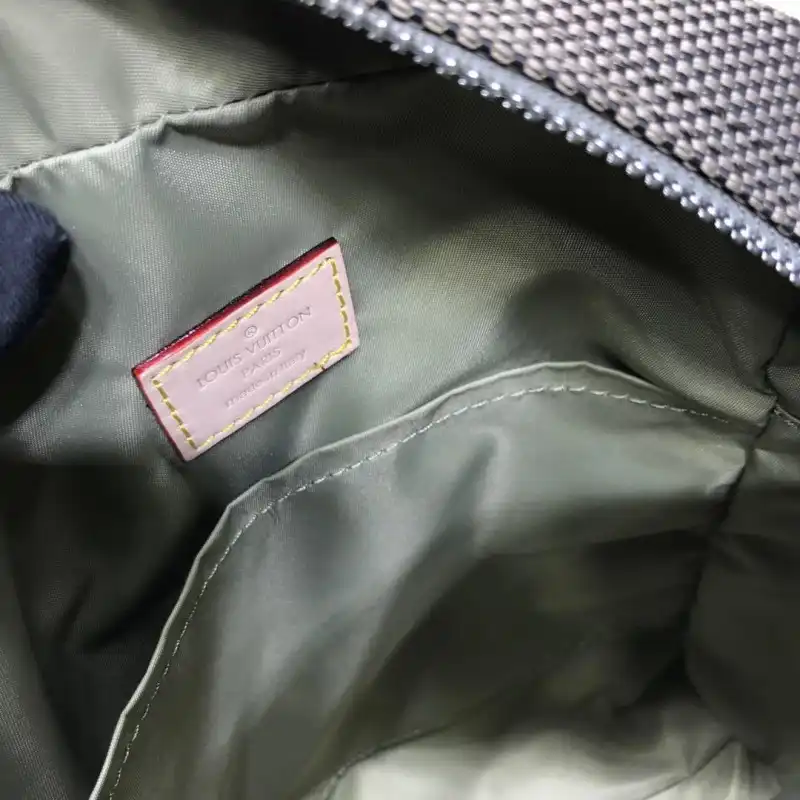 LV Bags 19B5790021