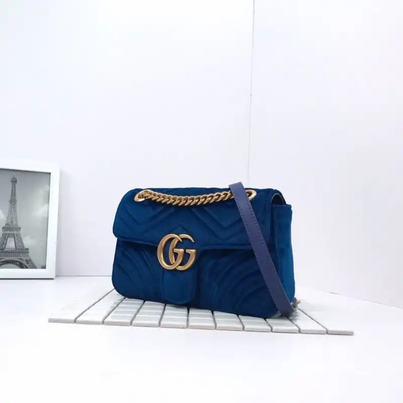 G*u*i bags 19b57g0002