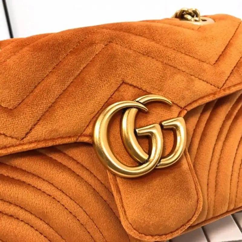 G*u*i bags 19b57g0004