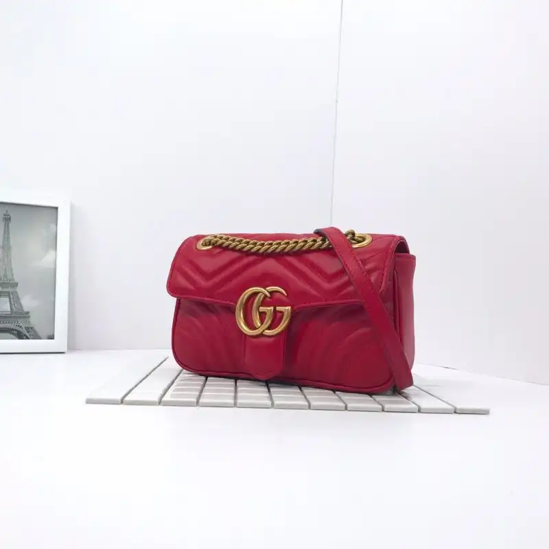 G*u*i bags 19b57g0010