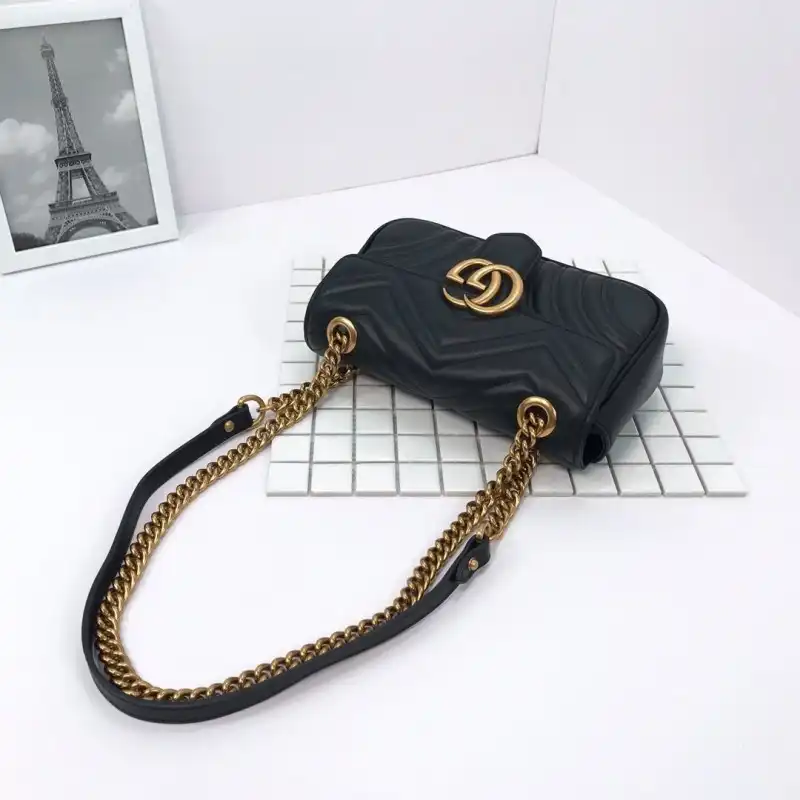 G*u*i bags 19b57g0012