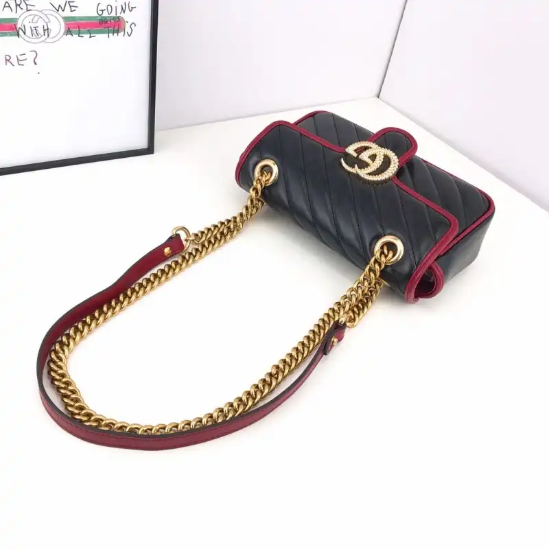 G*u*i bags 19b57g0016