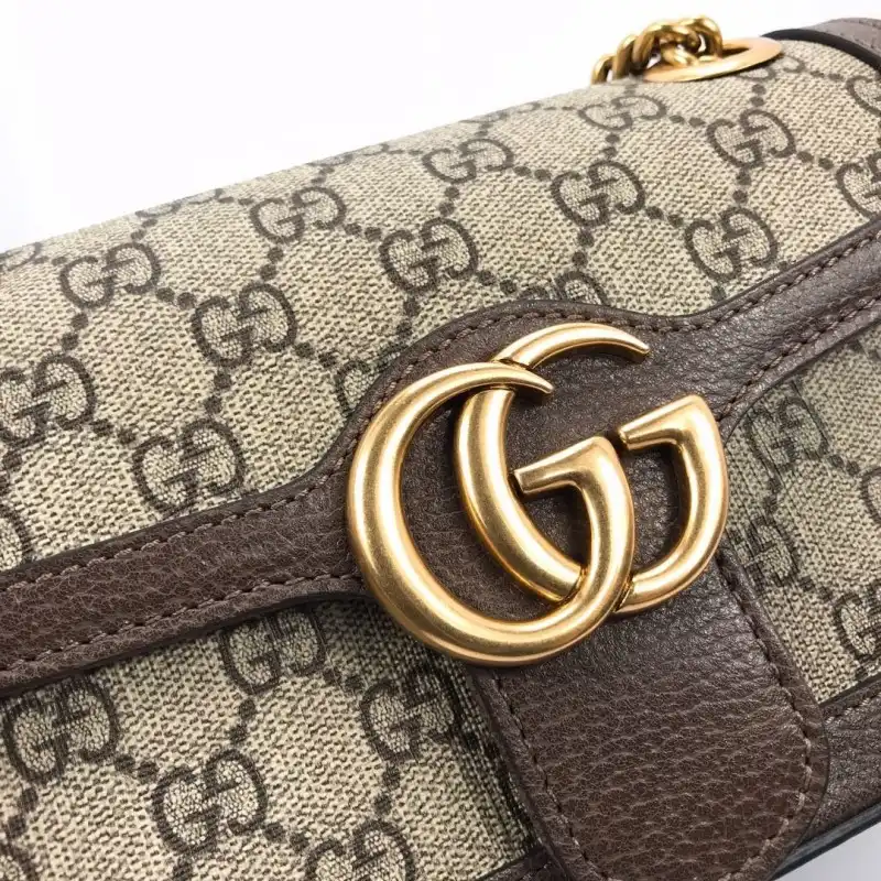 G*u*i bags 19b57g0017