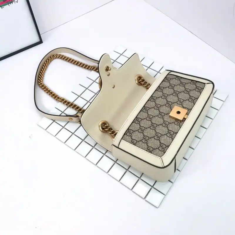 G*u*i bags 19b57g0018