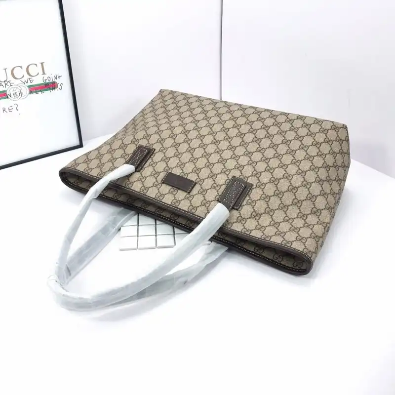 G*u*i bags 19b57g0020