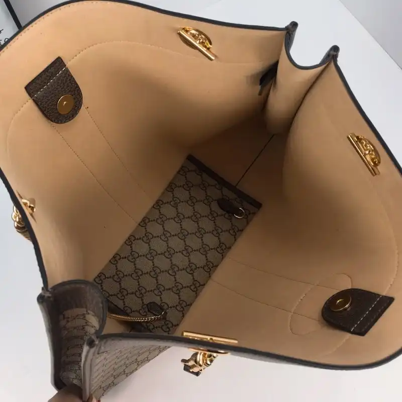 G*u*i bags 19b57g0029