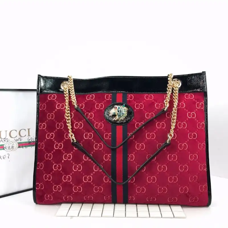 G*u*i bags 19b57g0030
