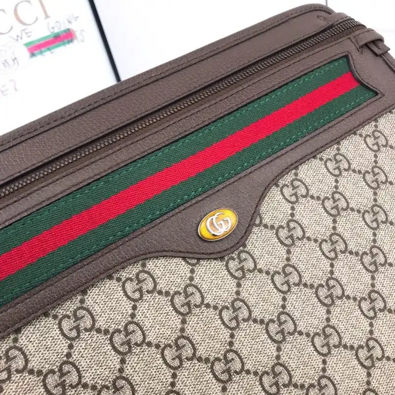 G*u*i bags 19b57g0077