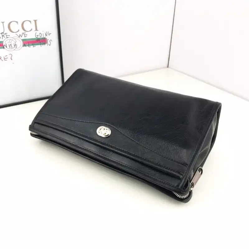 G*u*i bags 19b57g0078