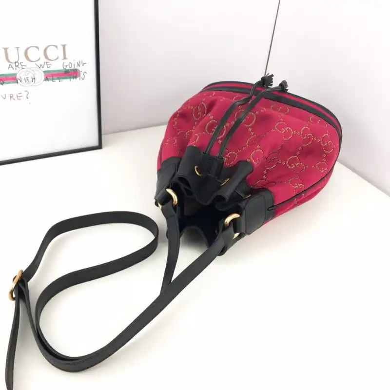G*u*i bags 19b57g0080