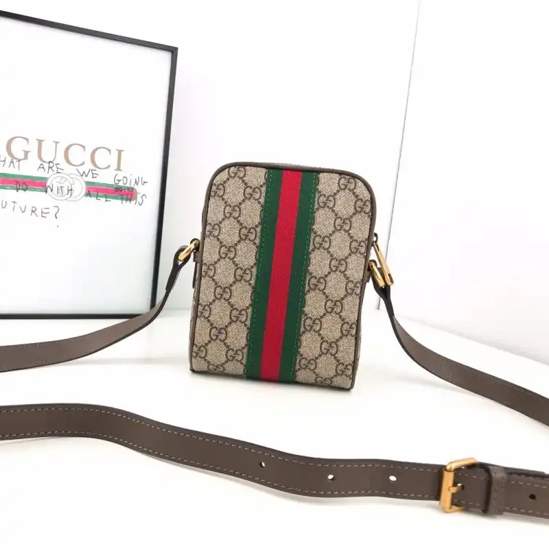 G*u*i bags 19b57g0091