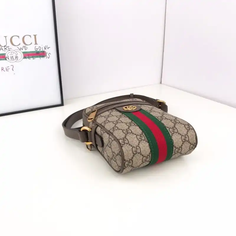 G*u*i bags 19b57g0091
