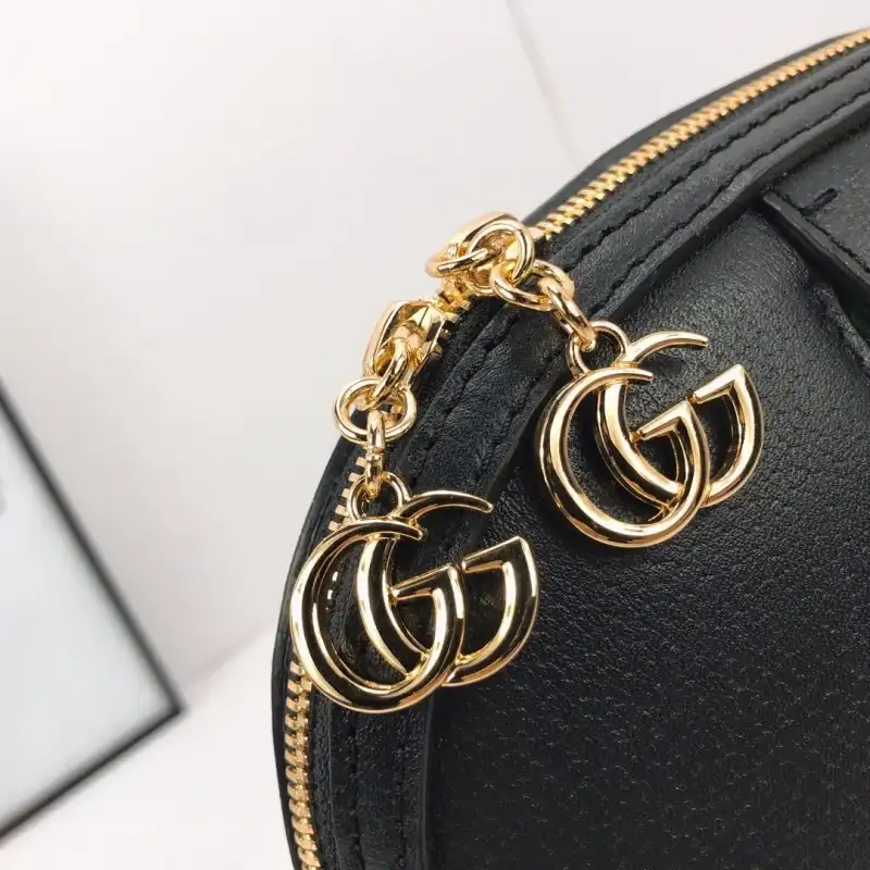 G*u*i bags 19b57g0096