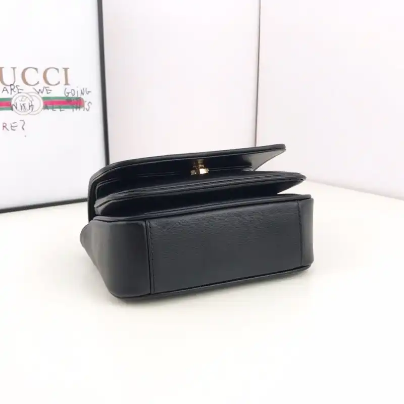G*u*i bags 19b57g0098