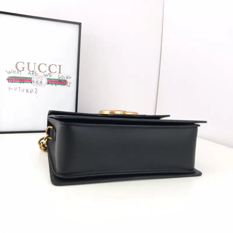 G*u*i bags 19b57g0110