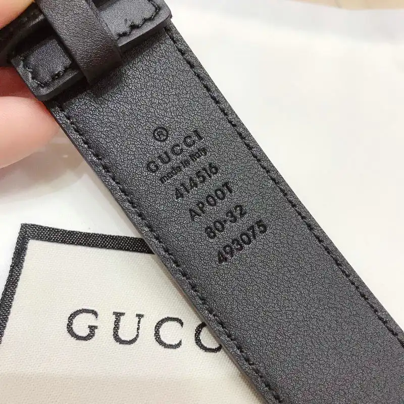 G*u*i s belt 2007xf0045