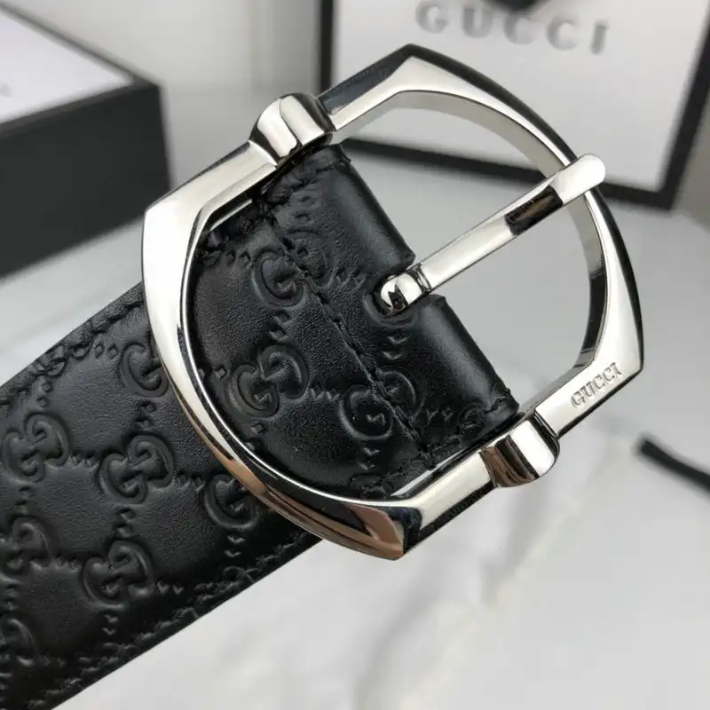 G*u*i s belt 2007xf0090