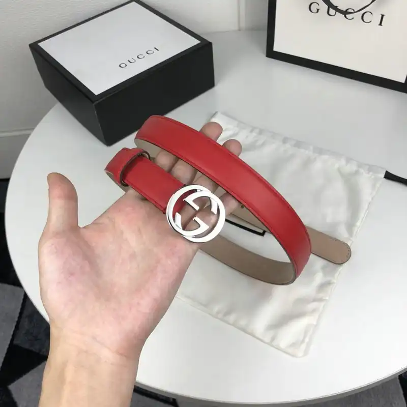 G*u*i s belt 2009xf0023