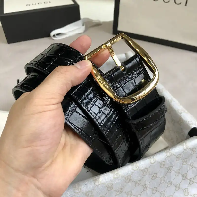 G*u*i s belt 2009xf0073
