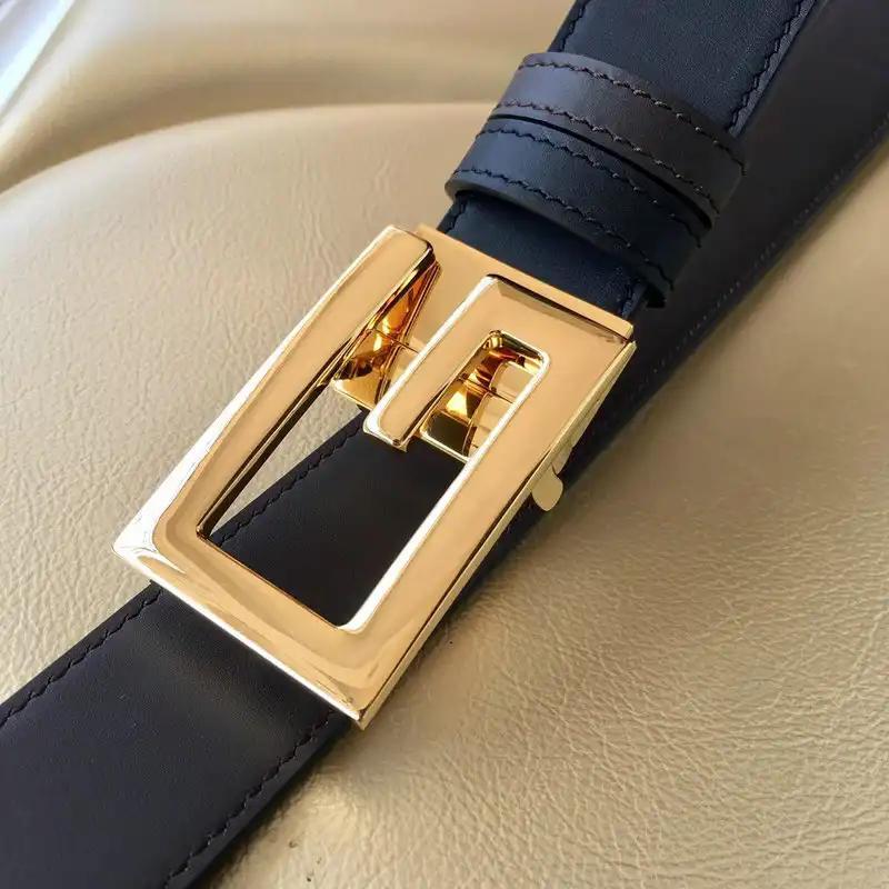 G*u*i s belt 2012xia0095