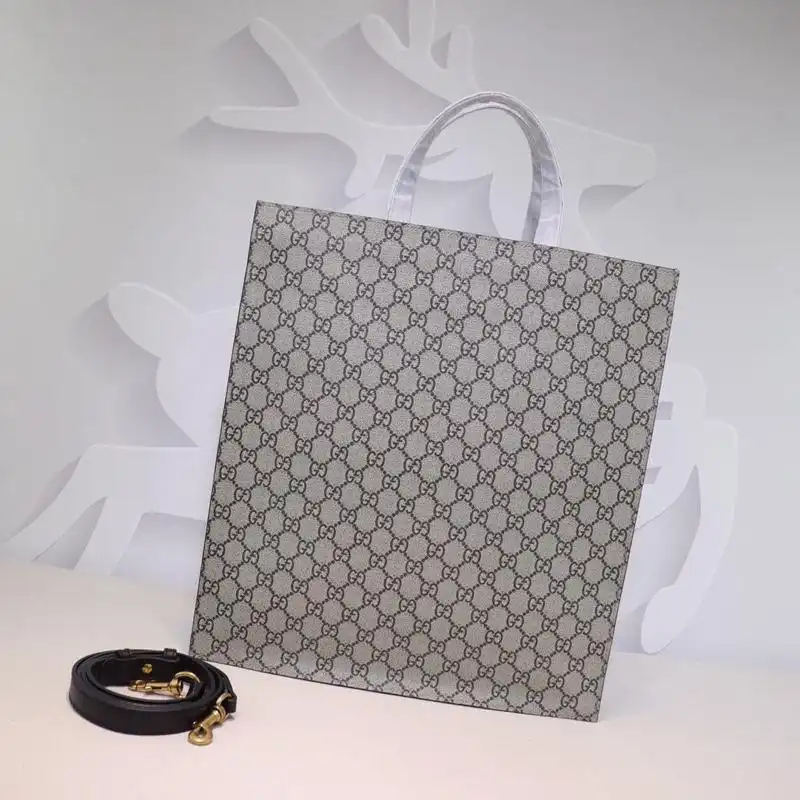 G*u*i tote bags 19gm0003