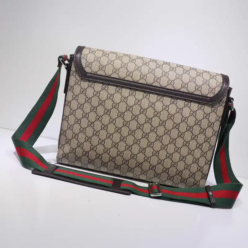 G*u*i messenger bags 19gm0016
