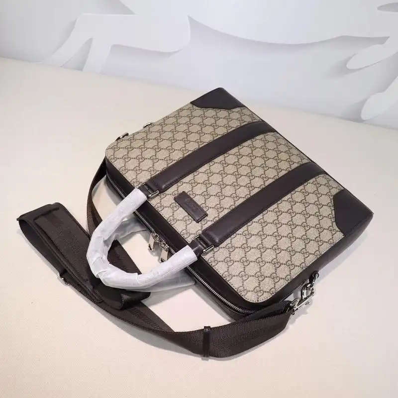 G*u*i briefcases 19gm0021