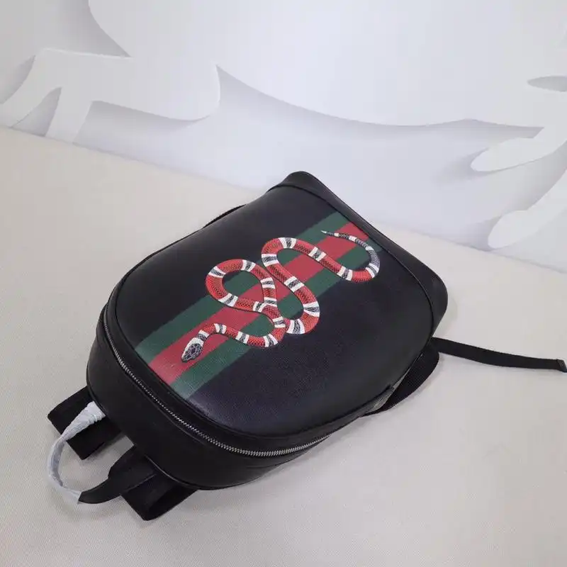 G*u*i backpack 19gm0030