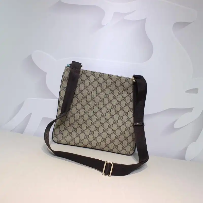 G*u*i messenger bags 19gm0034
