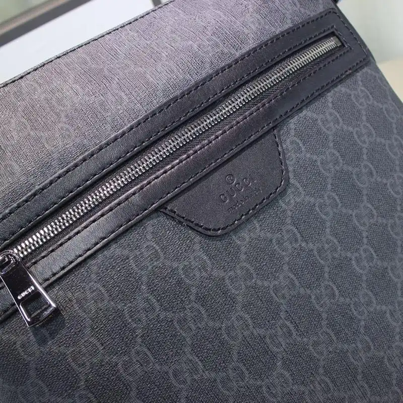 G*u*i messenger bags 19gm0035