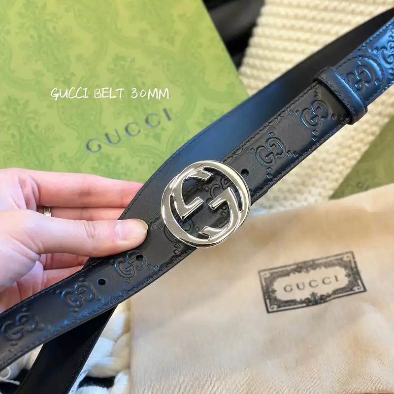 G*u*i belts 2407xf0024