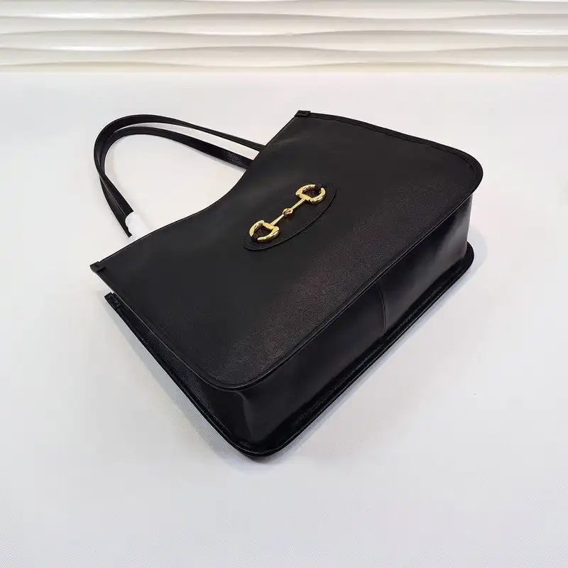 G*u*i bags 205b570045