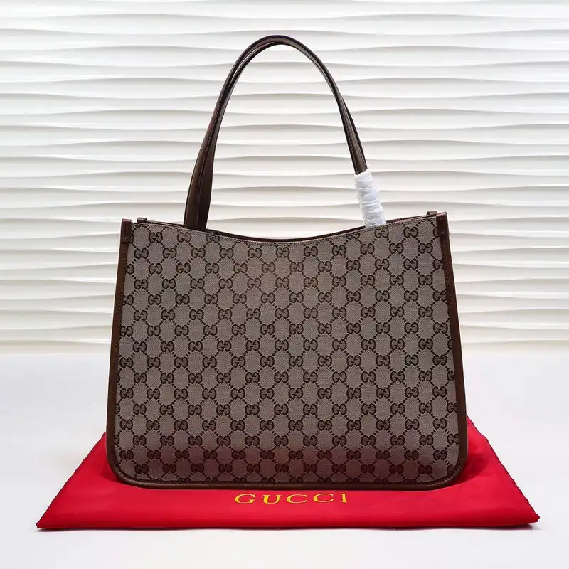 G*u*i bags 205b570047