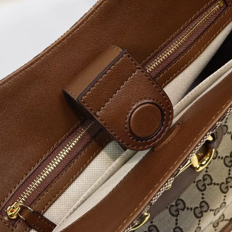 G*u*i bags 205b570047