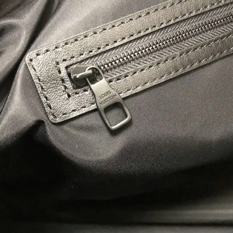 LV Bags 206B570117