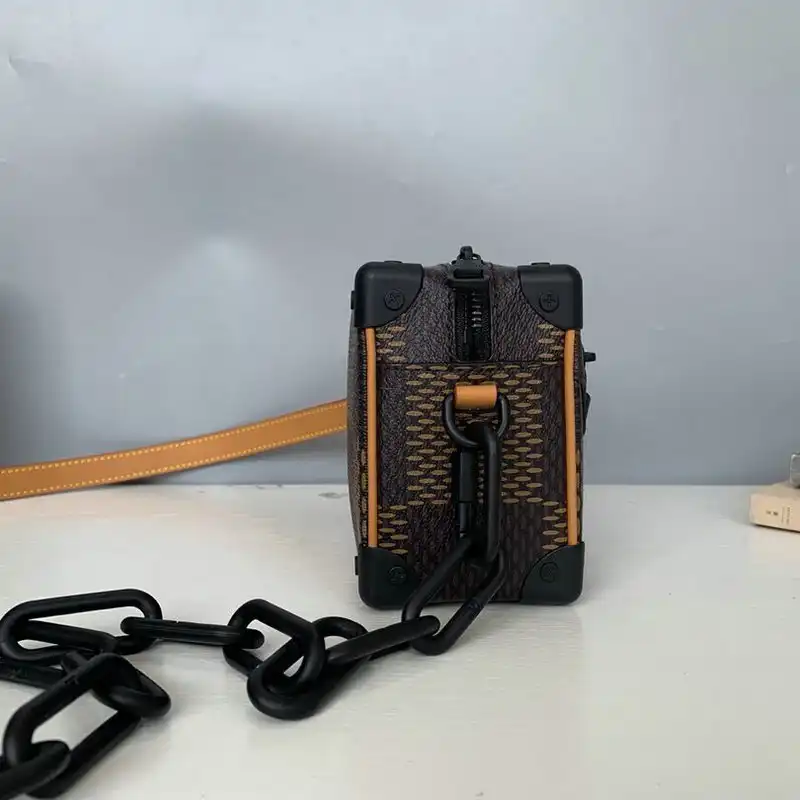 LV Bags 207B570001