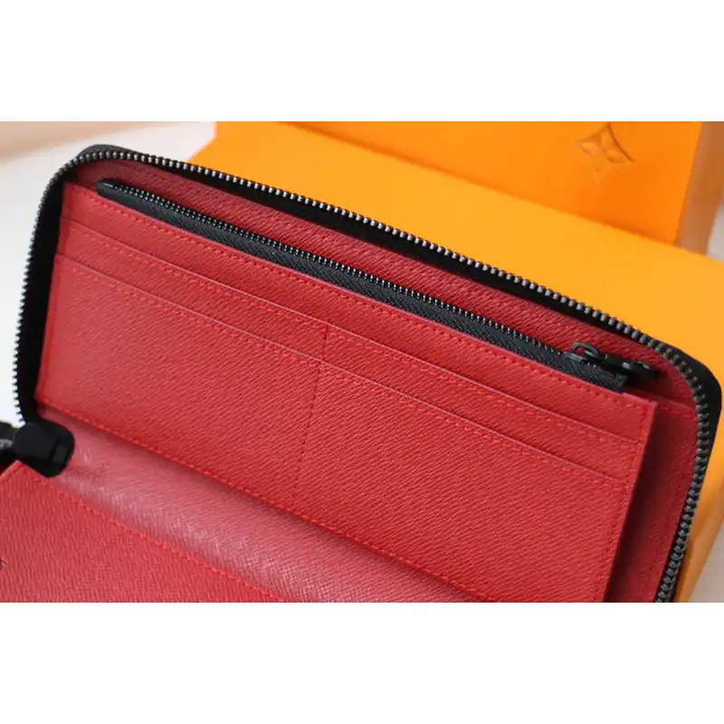 LV Bags 207B570020
