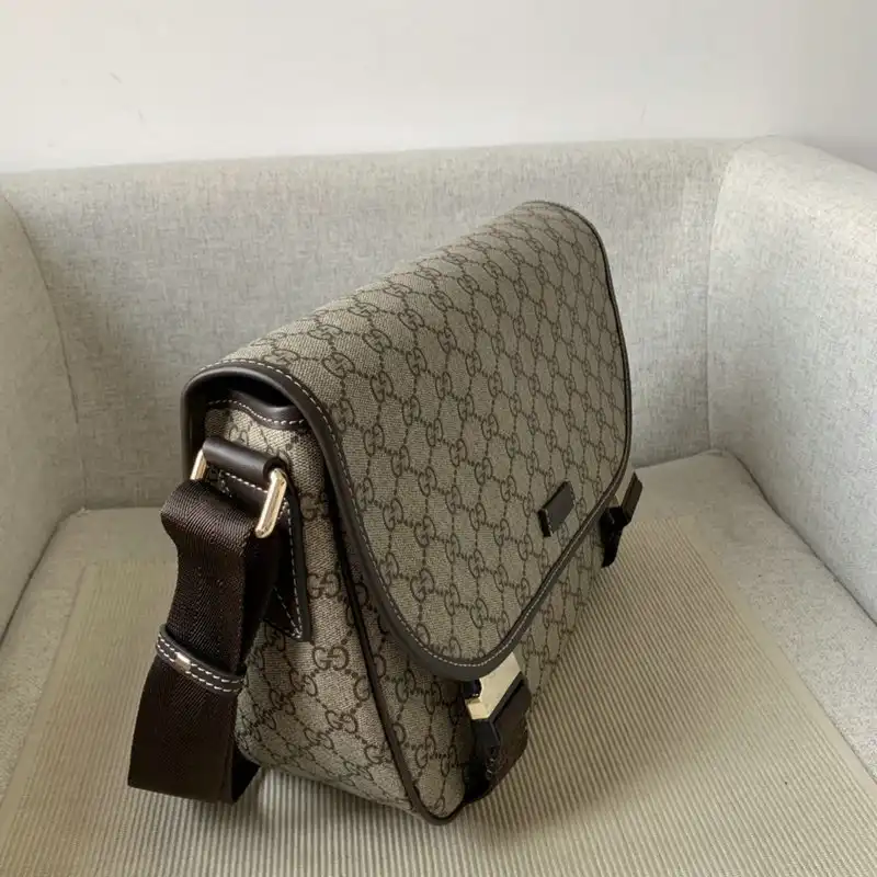 G*u*i bags 208b570061