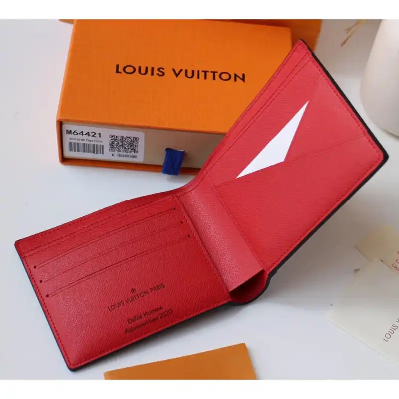 LV Bags 208B570082