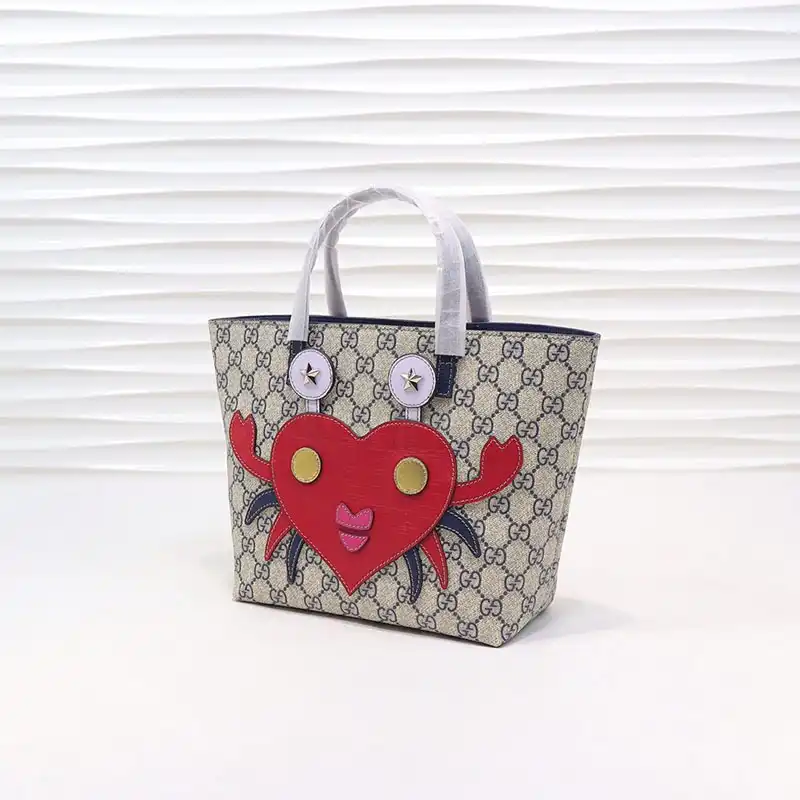 G*u*i bags 208b570137