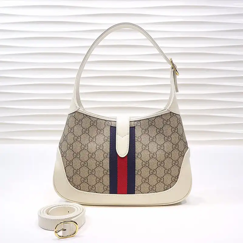 G*u*i bags 208b570140