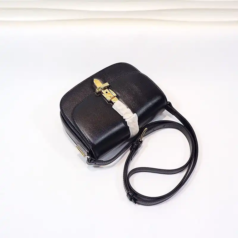 G*u*i bags 208b570147