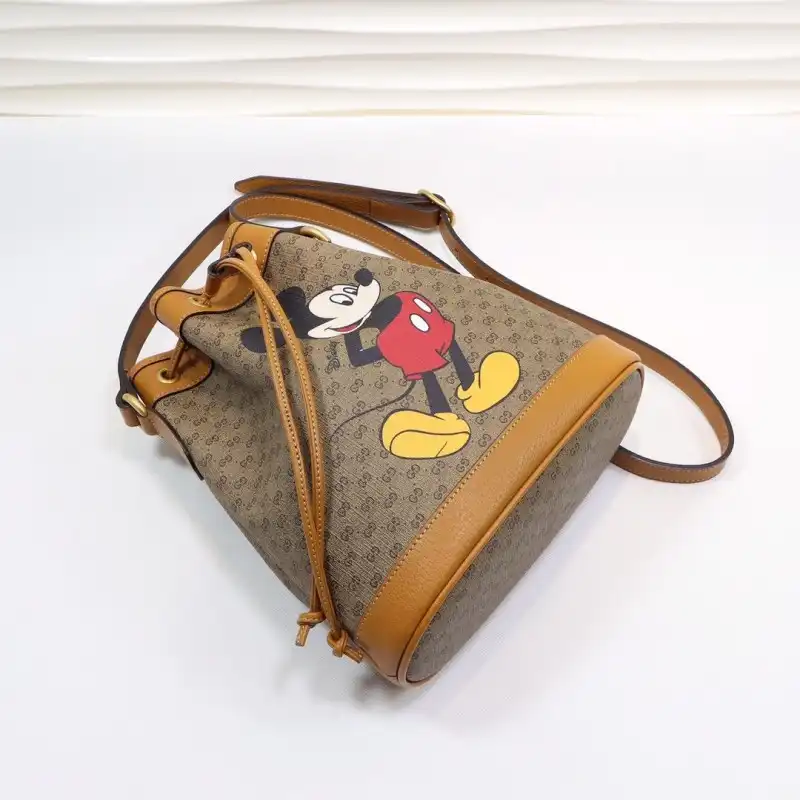 G*u*i bags 20dj570055